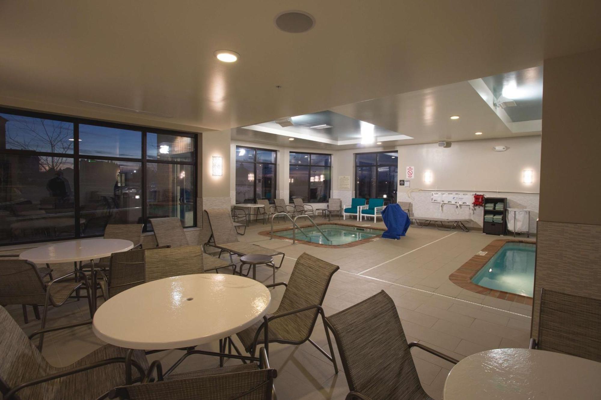Hilton Garden Inn Bolingbrook I-55 Extérieur photo